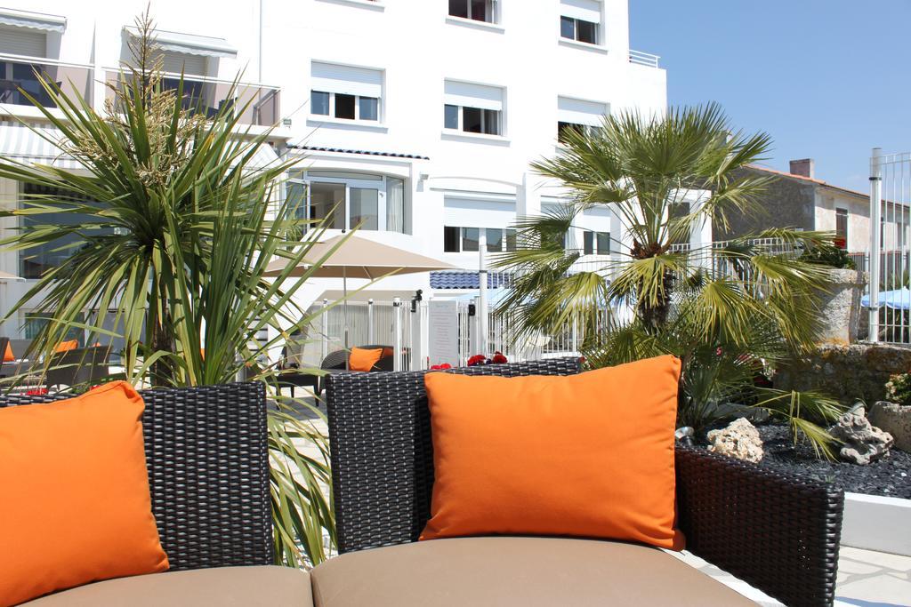 Face Aux Flots Hotel La Cotiniere Luaran gambar