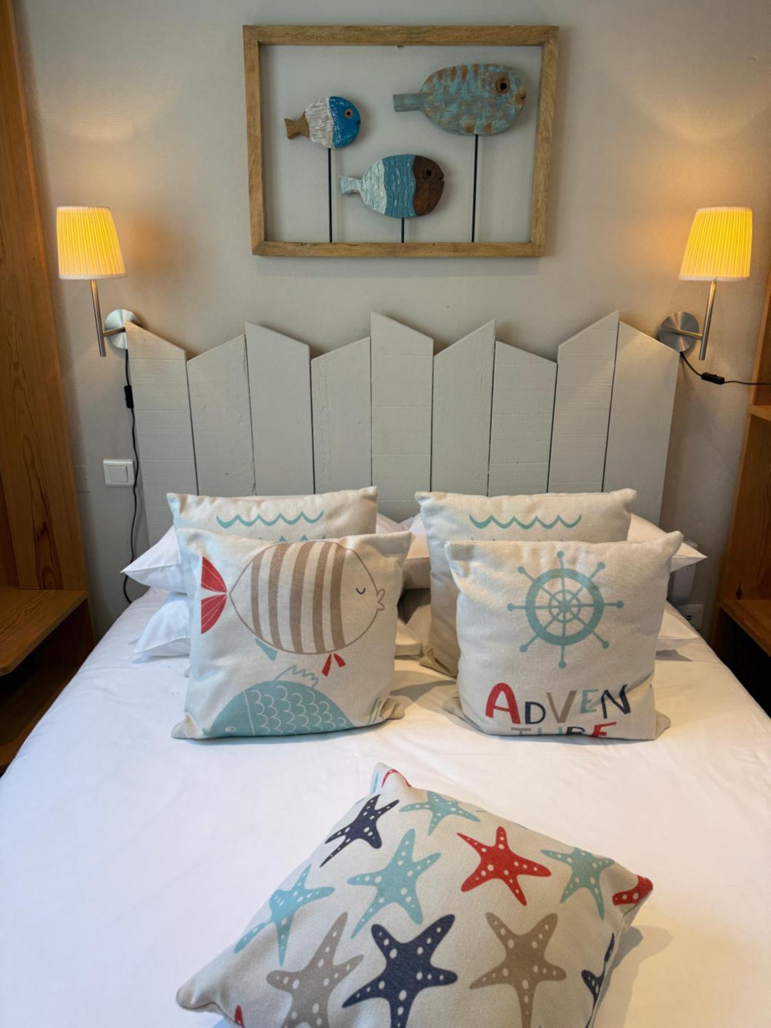 Face Aux Flots Hotel La Cotiniere Luaran gambar