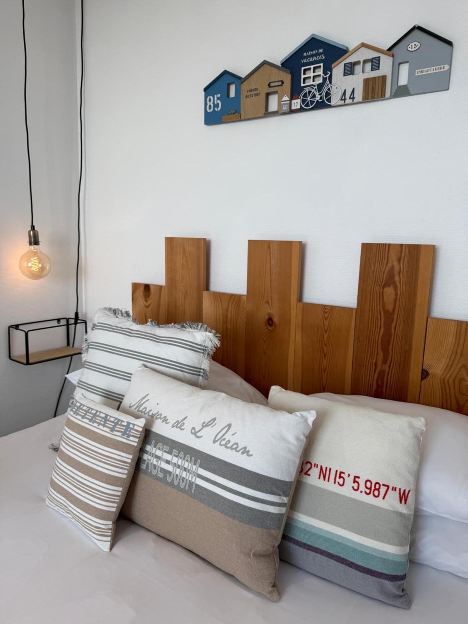 Face Aux Flots Hotel La Cotiniere Luaran gambar